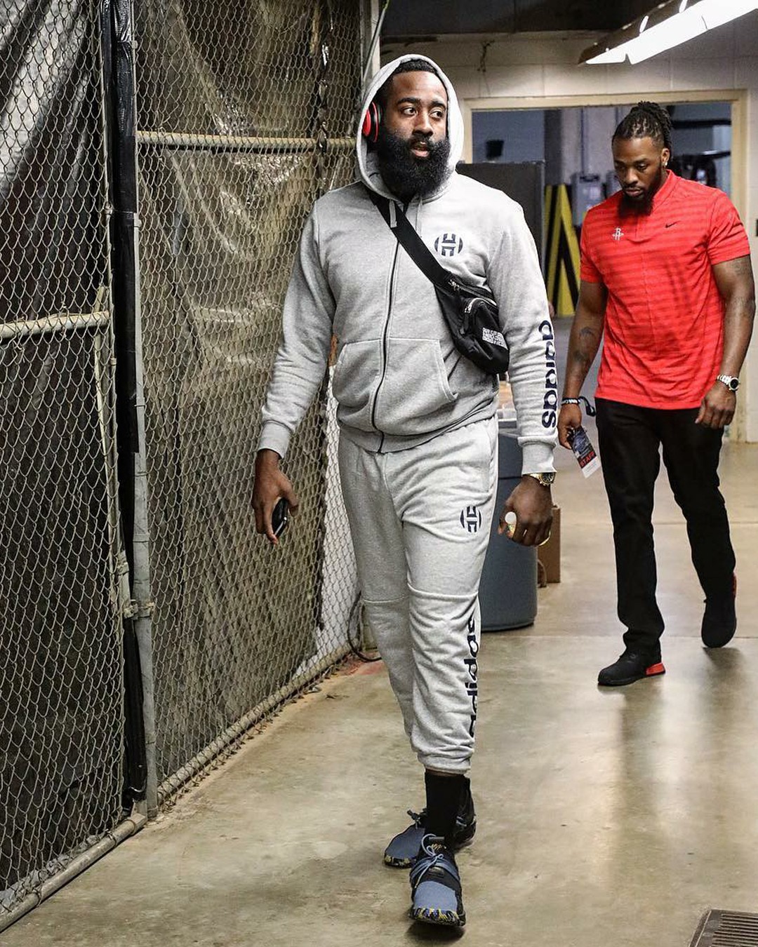 阿莱格里：莱奥的状态没问题；踢亚特兰大有4分钟皮球像炸弹（阿莱格里：莱奥状态无碍；对阵亚特兰大曾有4分钟皮球仿佛成了炸弹）