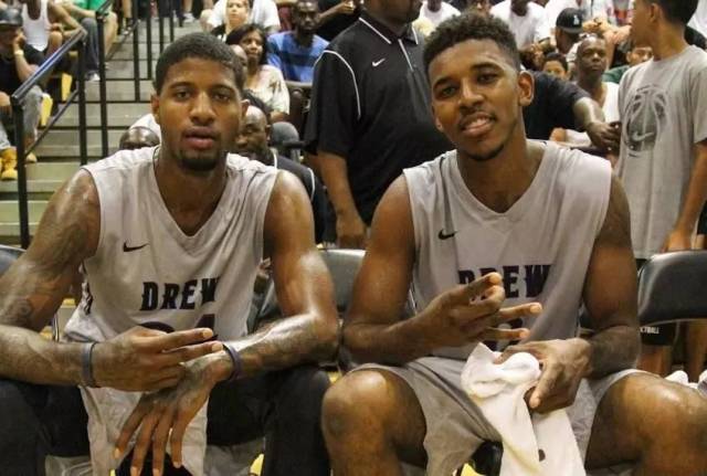 安徽阜阳：阜南县中小学生篮球联赛圆满收官！（安徽阜阳：阜南县中小学生篮球联赛落下帷幕）