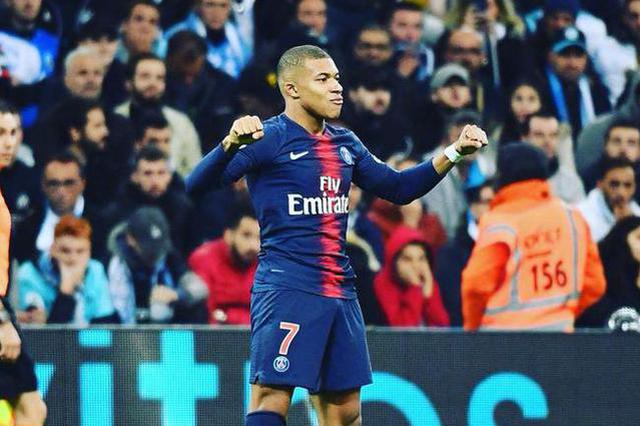 ESPN：维尼修斯续约谈判可能世界杯后重启，皇马内部保持乐观（ESPN：维尼修斯续约谈判或推迟至世界杯后，皇马仍持乐观态度）