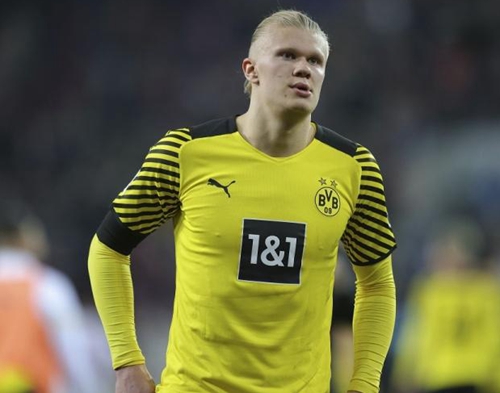 图片报：葡体主席曾在部队服役，成葡体高层前是葡体的队医（图片报：葡体主席有军旅背景，升任高层前曾担任球队队医）