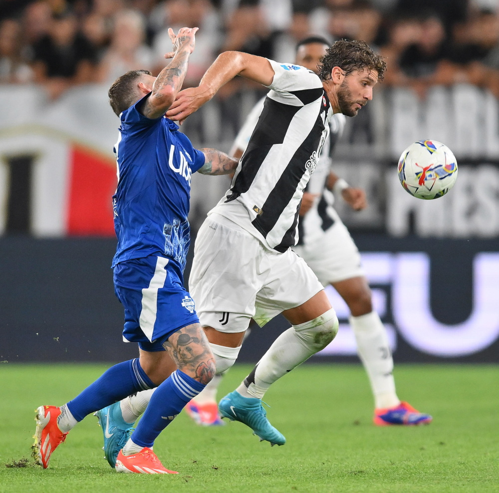 想踢好球，先学会“看”比赛（踢好球的第一课：学会“看”比赛）