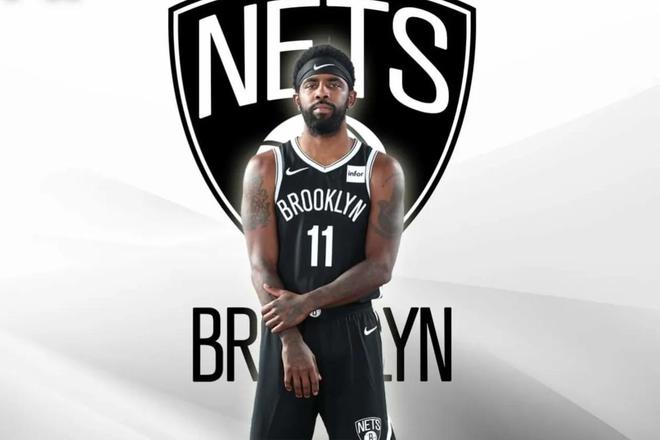 环球足球奖2025年度最佳球员候选：姆巴佩在列，巴黎8人入选（2025年环球足球奖最佳球员候选名单出炉：姆巴佩上榜，巴黎8人入围）