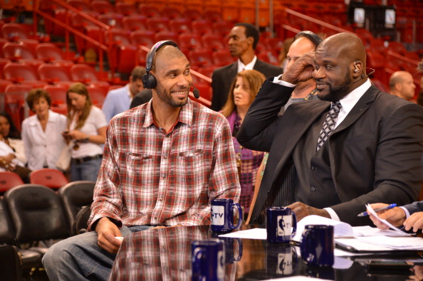 对手被压到无法呼吸（不给对手喘息之机）